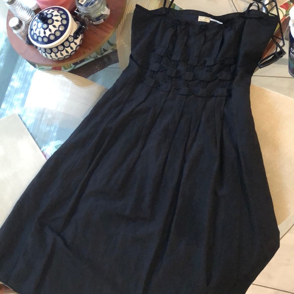 Dress - Picture 5 of 6